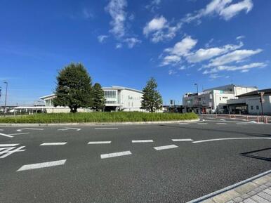 雀宮駅　1380ｍ/徒歩18分、車4分