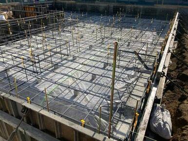 部屋の外と中をつなぐバルコニー、使い方自在！（1号棟）