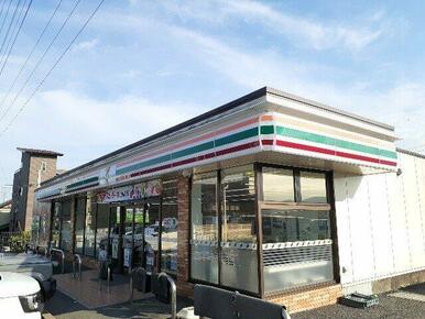 セブンイレブン富士市伝法片宿店まで750m