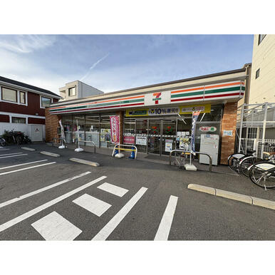 セブンイレブン 浦和元町中央