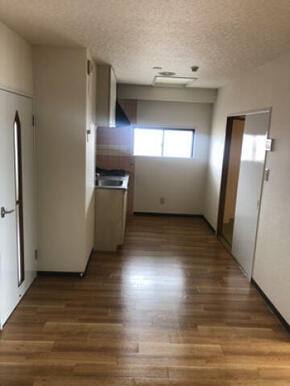 リビングダイニング