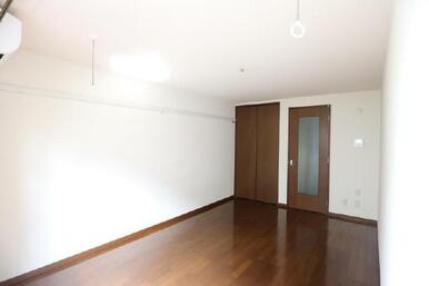 照明は取り付けます