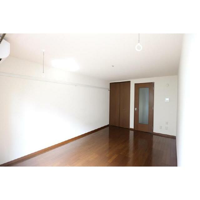 照明は取り付けます