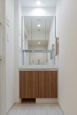 Cタイプ2025年12月撮影 MR603号室で調度品等は含まれません