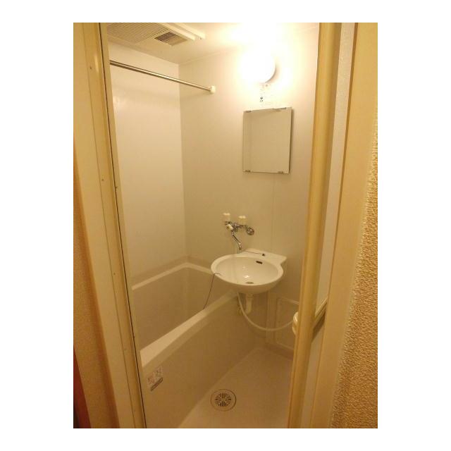 バス・トイレ別