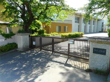 取手市立取手小学校