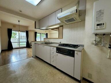 リビングもすぐ見渡せます♪