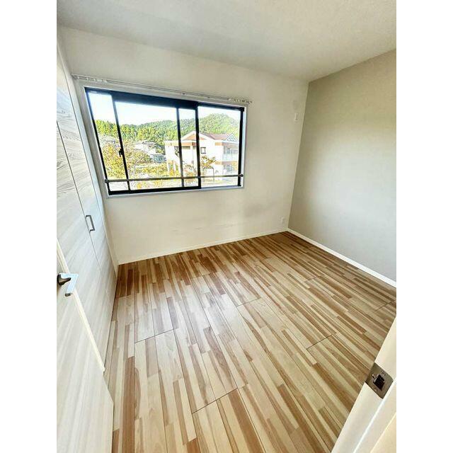 apartment 山内町大字三間坂