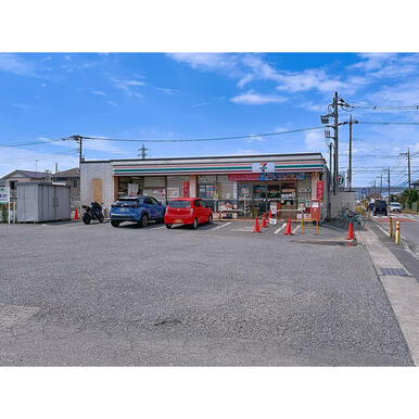 セブンイレブン　寒川倉見南町店