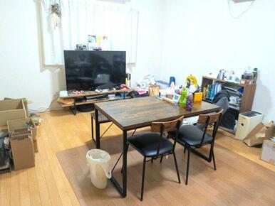 荷物の撤去前の