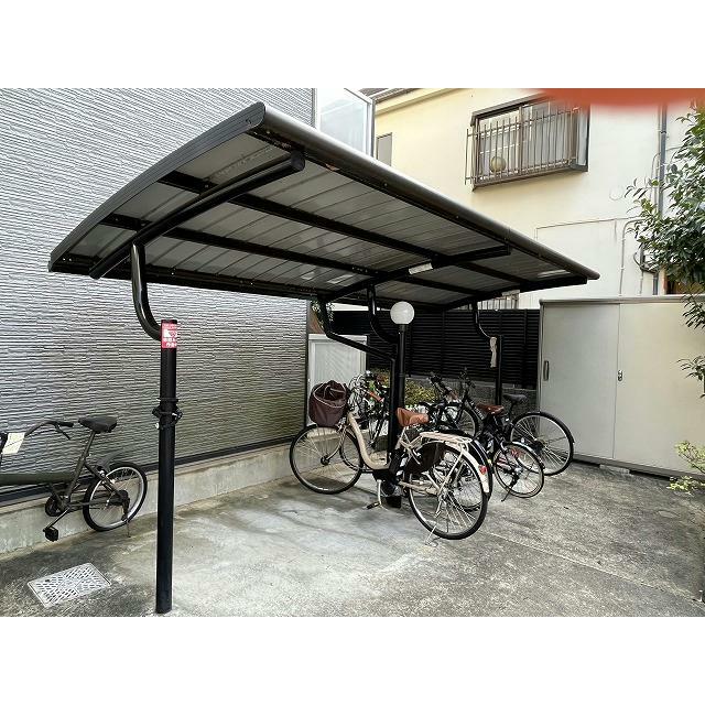駐輪場　原付＆自転車のみ駐輪可能