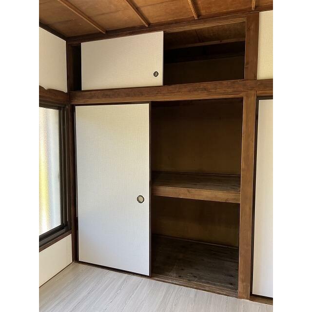 洋室６畳の収納