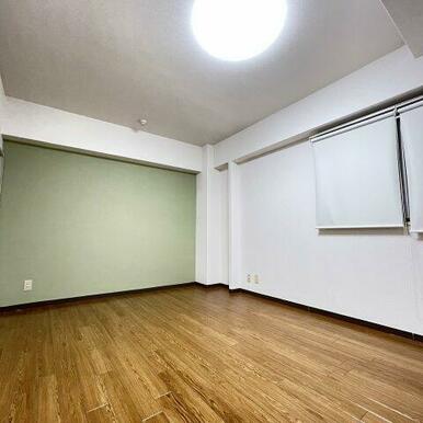 広々とした洋室です