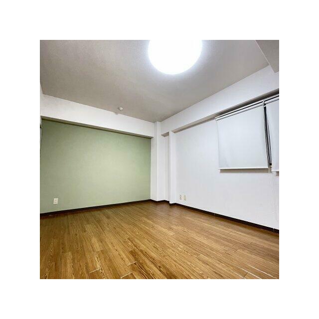 広々とした洋室です