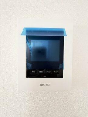 来客者の顔を確認できるので安心♪