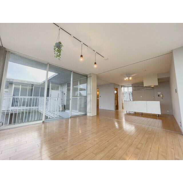 ★洋室★※家具家電は設備には含まれません。