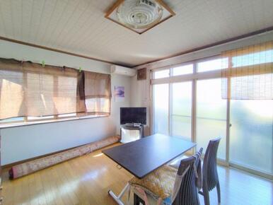 リビングの様子※室内写真は後日、改めて撮影し、掲載いたします。