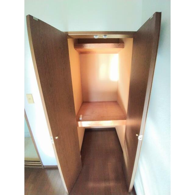 奥行きのある収納