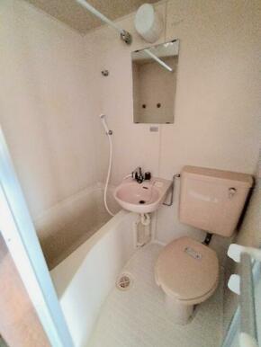 お掃除しやすいユニットバス