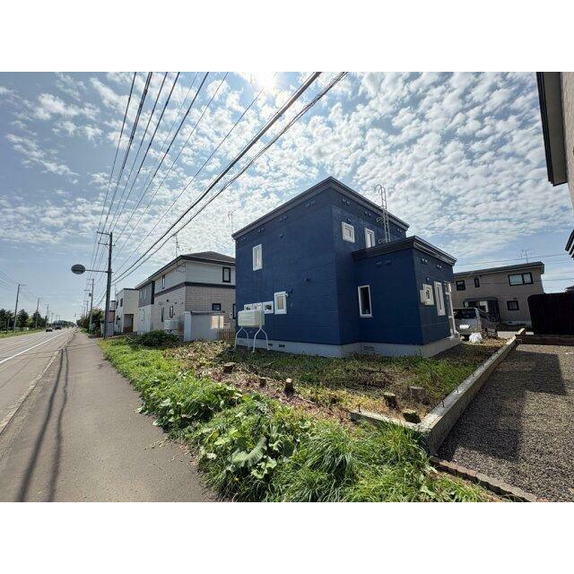 物件裏手にも庭スペース有ります♪