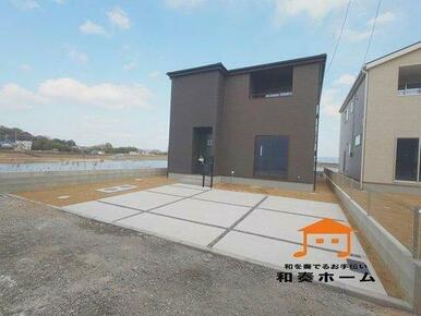 ゆったりとした区画で通風や日当たりが良くプライバシーが守られるなどのびのびと生活をすることができます