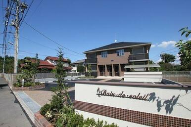 敷地内に駐車場あります。