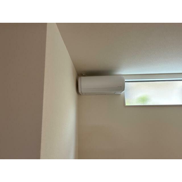 今や熱中症対策に不可欠なエアコン（1号棟）