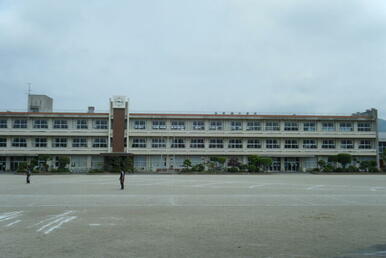 桜川市立岩瀬小学校