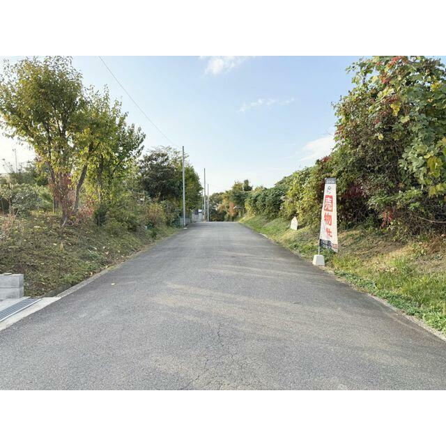 前面道路北西向き