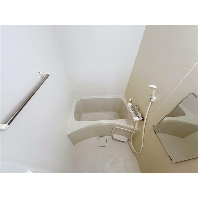 サーモスタット水洗で温度調節がラクラク