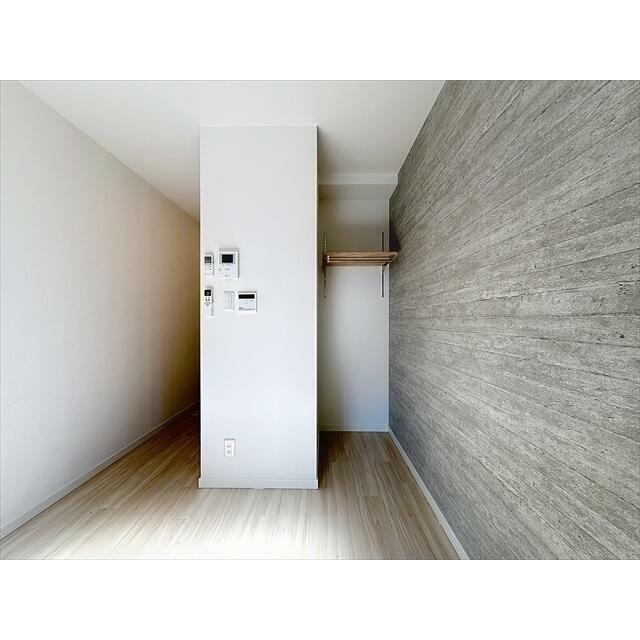 洋服はこちらに掛けておけます