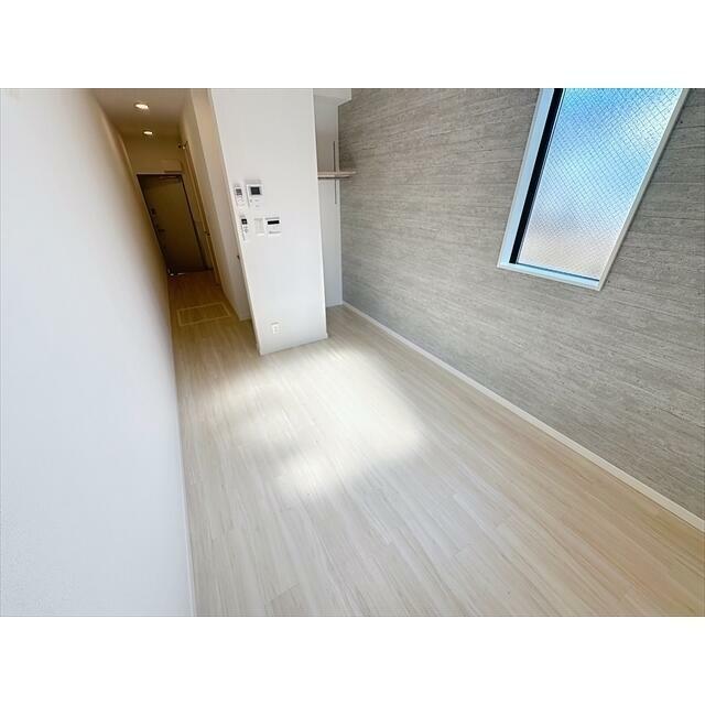 窓側から見たお部屋です