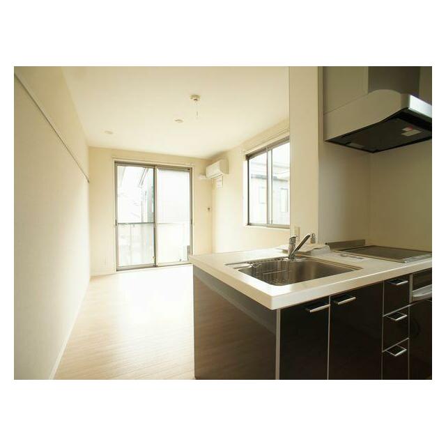 【ＬＤＫ】カウンターキッチンで会話を楽しみながらお料理ができます♪