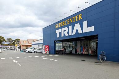 スーパーセンタートライアル 坂ノ市店