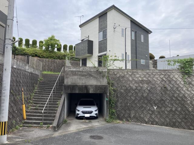 物件画像 北九州市若松区 迫田町 (若松駅) 2階建 3LDK