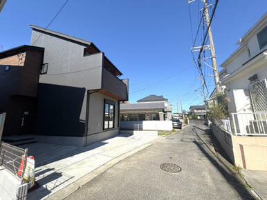 【外観写真】ひまわり保育園徒歩2分、小学校徒歩9分。子育て世帯にも嬉しい、安心して暮らせる住環境が整っ
