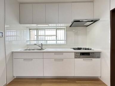 キッチン「新品交換済みです。」