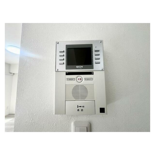 「インターホン」