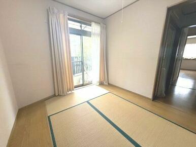 和室があると落ち着いた雰囲気になりますね