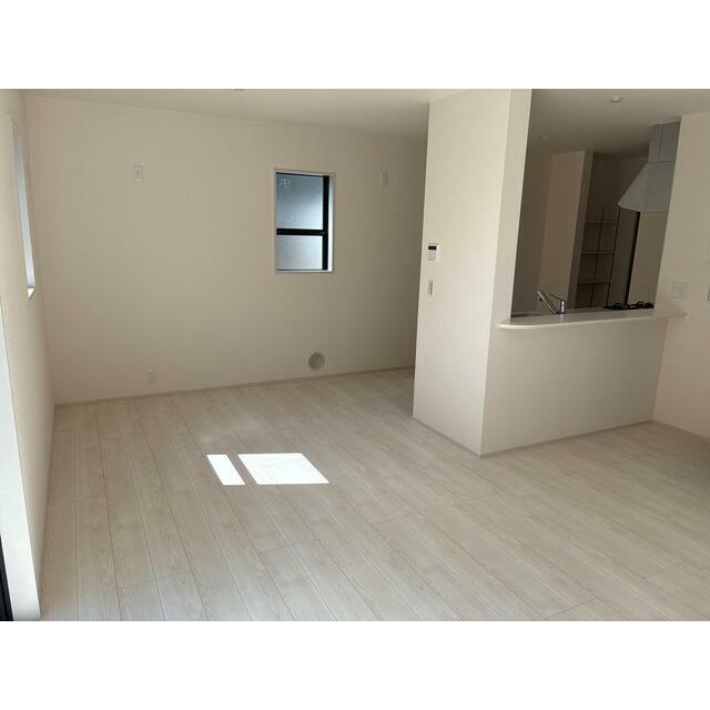 お持ちの家具の配置を考えると洋室のお部屋が暮らしやすいという方に（4号棟）