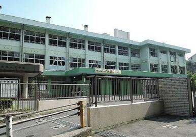 亀山中学校