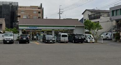 ファミリーマート京都御池通天神店