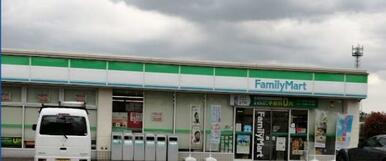 ファミリーマート早渕二丁目店
