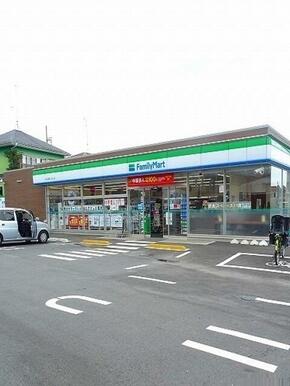 ファミリーマートあきる野インタ