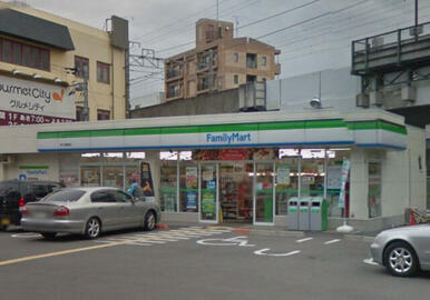 ファミリーマート