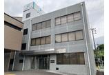 情報提供会社