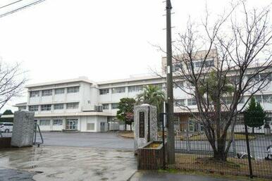 神埼市立神埼小学校