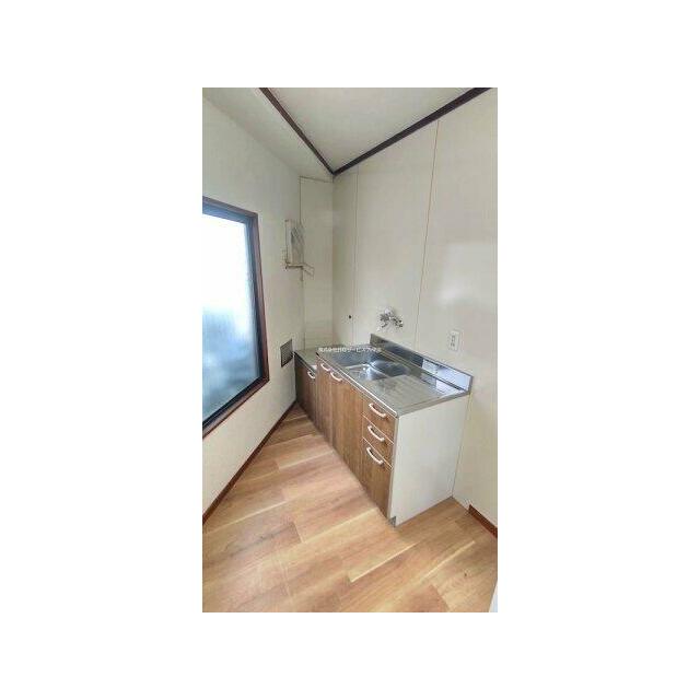 コンパクトなキッチンで掃除もラクラク