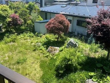 ベランダからのお庭も眺め