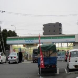 ファミリーマート